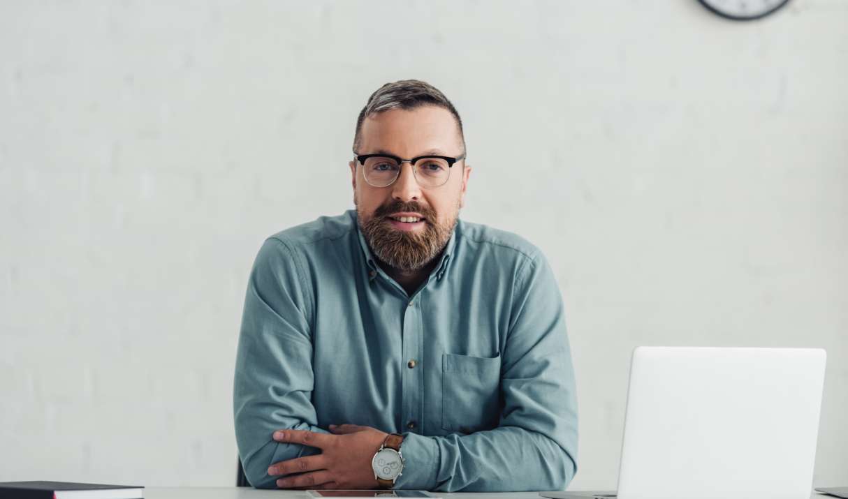 How a virtual assistant can save your business time and money